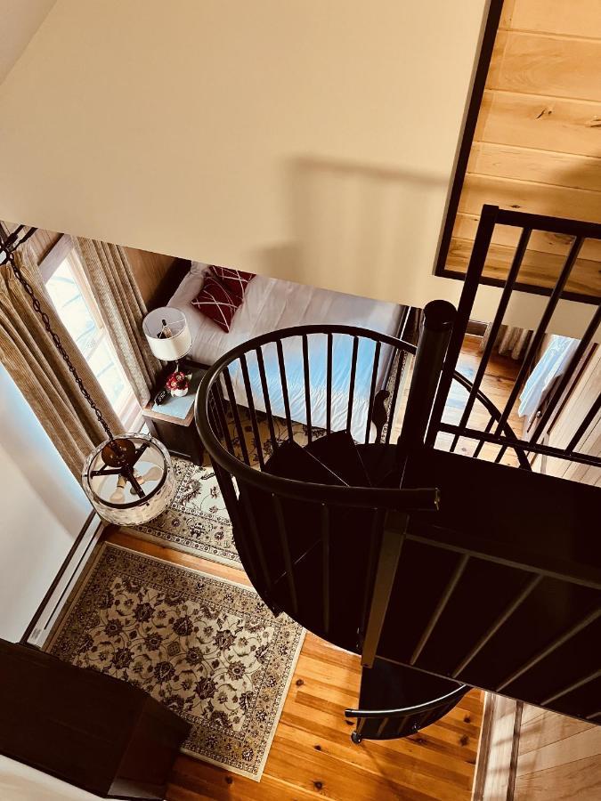 Monterey Inn Eksteriør bilde